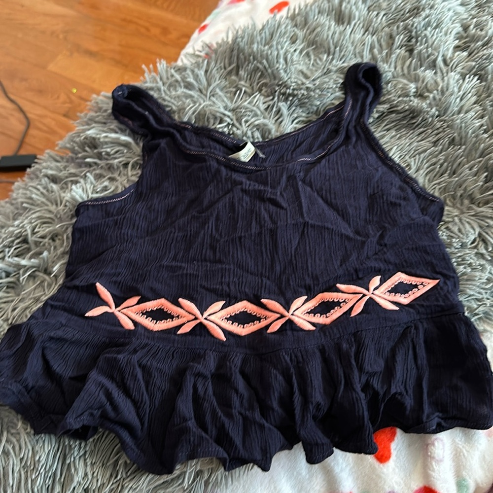 Paper crane flowy cropped blouse